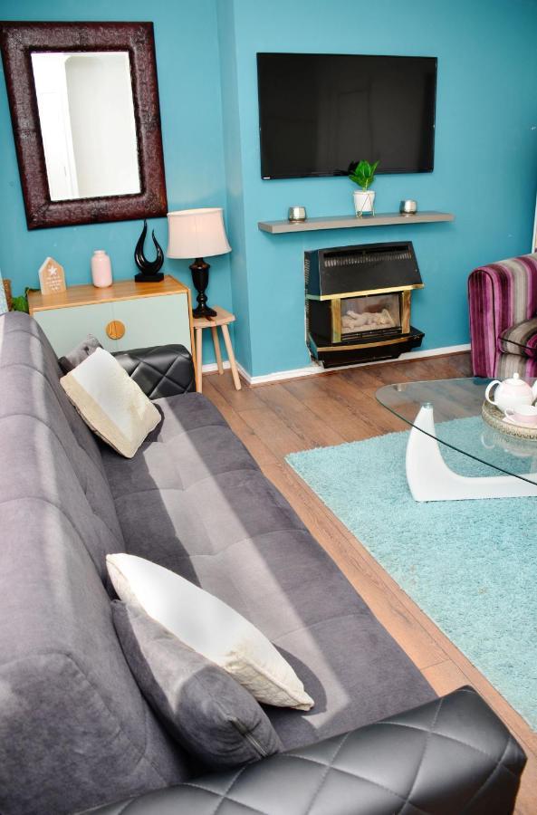 Dreams Serviced Accommodations- Staines/Heathrow Stanwell Exteriér fotografie