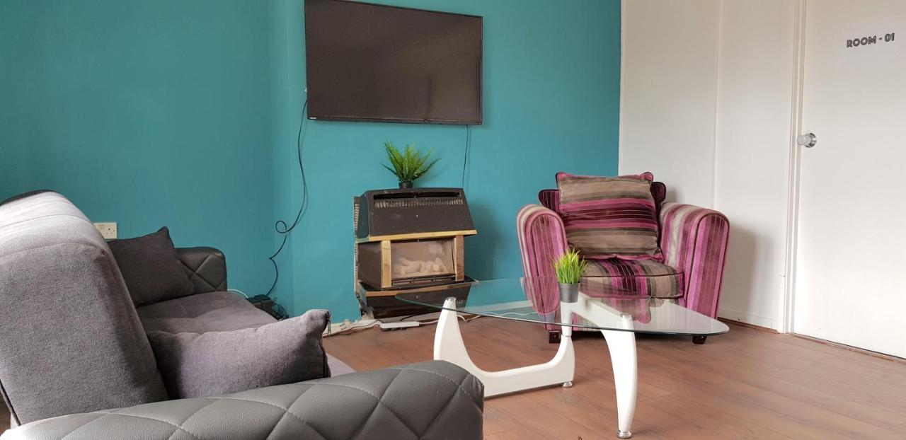 Dreams Serviced Accommodations- Staines/Heathrow Stanwell Exteriér fotografie