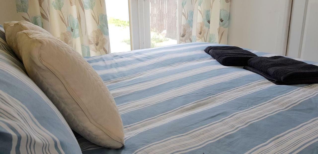 Dreams Serviced Accommodations- Staines/Heathrow Stanwell Exteriér fotografie